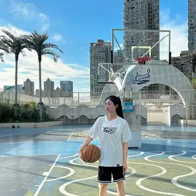 阎军梓